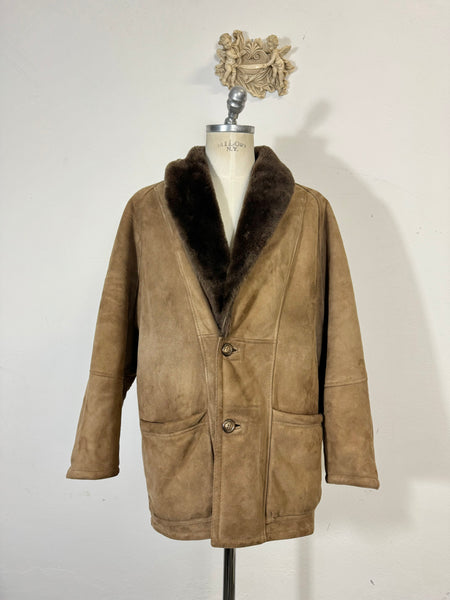 Vintage 90’s Shearling Coat “L”