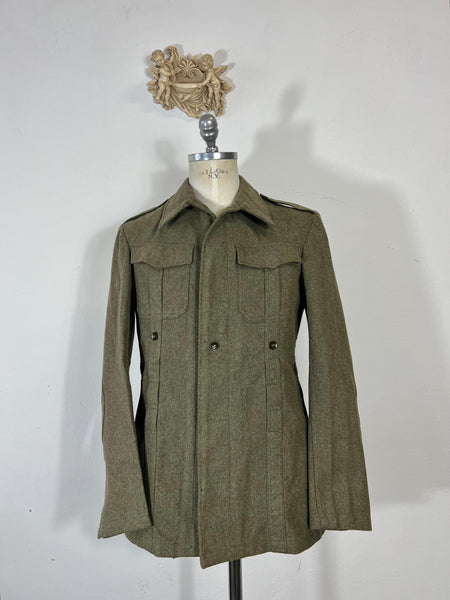 veste en laine de l’armée allemande vintage