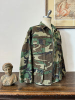 Vintage Woodland Camo Jacket “M/L”