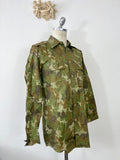 Vintage Romanian Army Shirt M1990 “M/L”